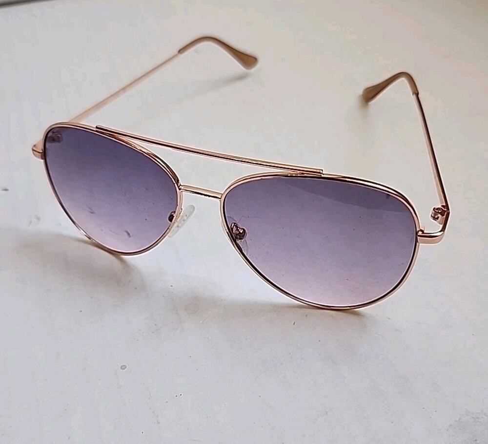 Kenneth Cole Reaction Mens Sunglass Gold Metal Aviator, Gradient Lens KC1386 28T